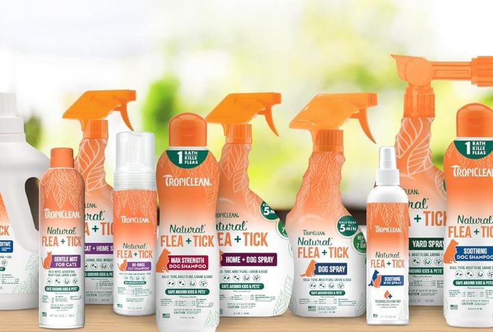 TropiClean Natural Flea & Tick Shampoo